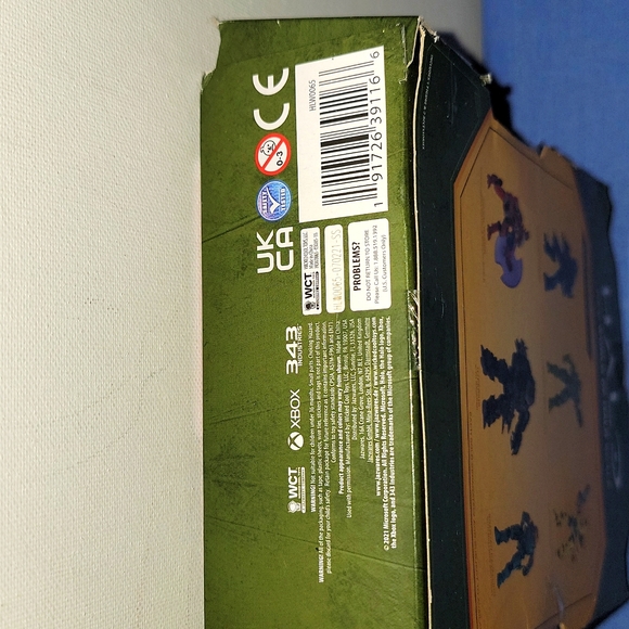 HALO Infinite  - Spartan Cavallino with Bulldog Shotgun  - Series 3 - Picture 5 of 6